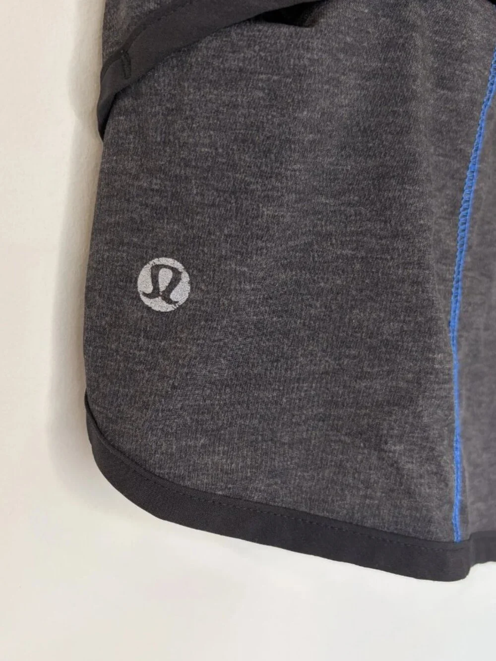 Lululemon Speed Shorts Women’s 6 Mid-Rise 2.5" Inseam Lined Gray Black Blue - Picture 4 of 5